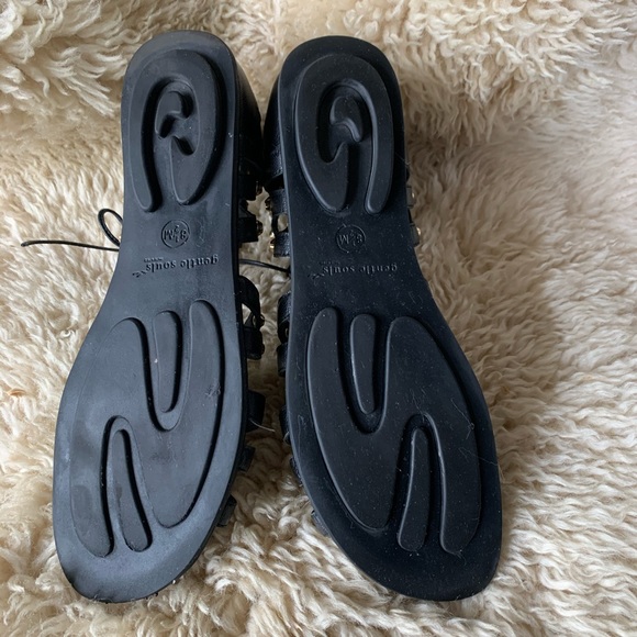 Break yo ❤️ leather studded Gladiator Sandals - Picture 4 of 5